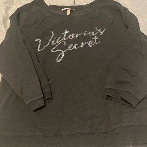 Oversized VS sweatshirt 1/4 sleeve